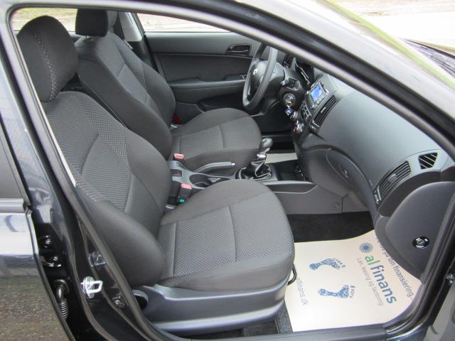 Hyundai i30 1,4 CWT Blu Draiv ISG