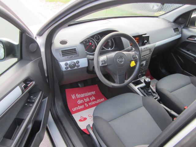 Opel Astra 1,9 CDTi Enjoy Wagon