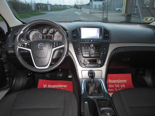 Opel Insignia 2,0 CDTi 130 Edition eco tec